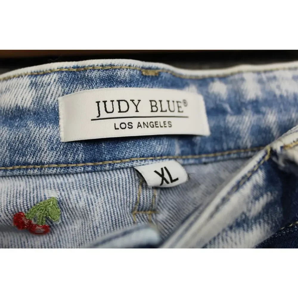 Judy Blue High Waisted Cherry Embroidery Acid Wash Jean Shorts for Women's XL